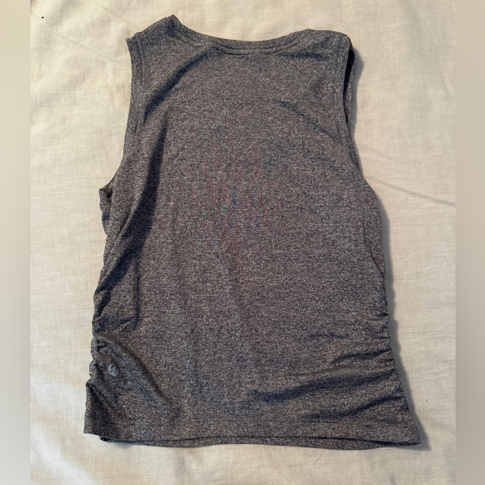 Lululemon License to Train tank top - Picture 3 of 4